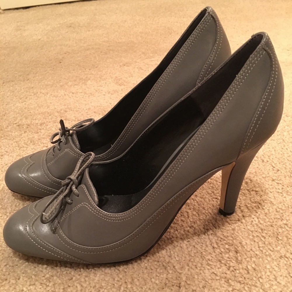 Ladies Vintage Style High Heels